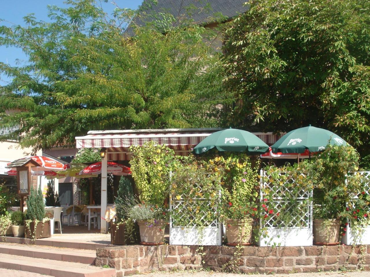 Auberge Aux Portes De Conques Hotel Saint-Cyprien-sur-Dourdou Buitenkant foto